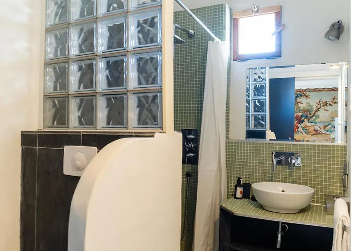 Santal : Maison Avec Piscine Entre Terre Et Villa Saint-Pargoire