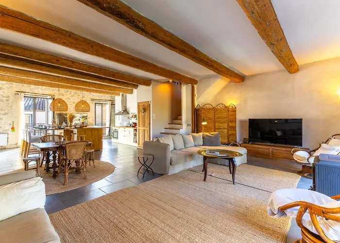 Santal : Maison Avec Piscine Entre Terre Et Villa Saint-Pargoire